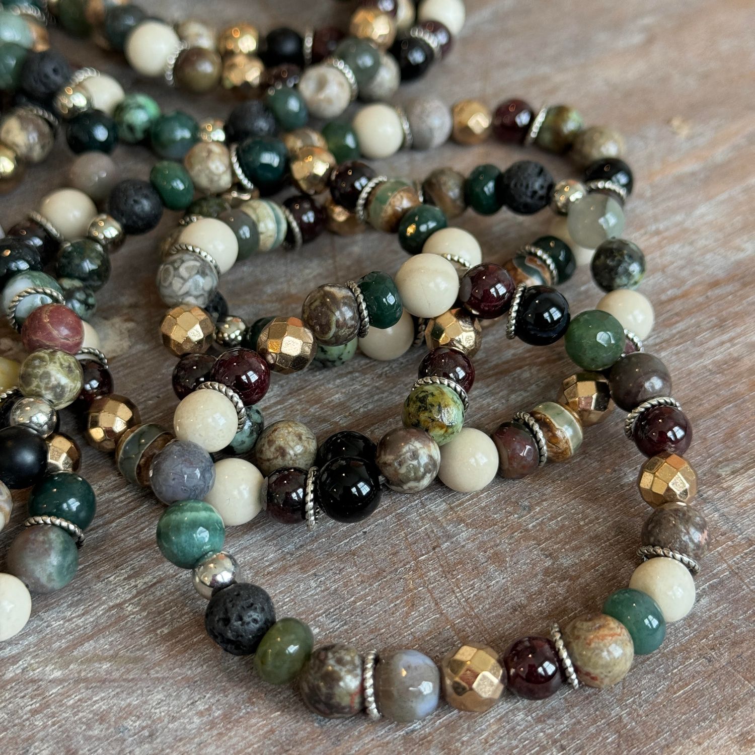 🇨🇦 Happy Bracelets, Dark Bead Combo