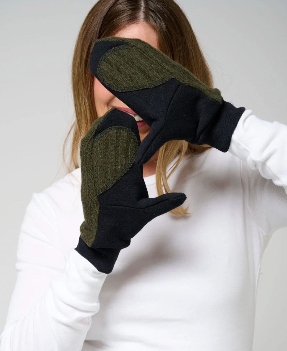 🇨🇦 Blowaway Mitts, OOAK, Upcycled Wool (3 colours)