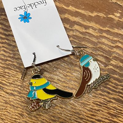 🇨🇦 Winter Bird Earrings