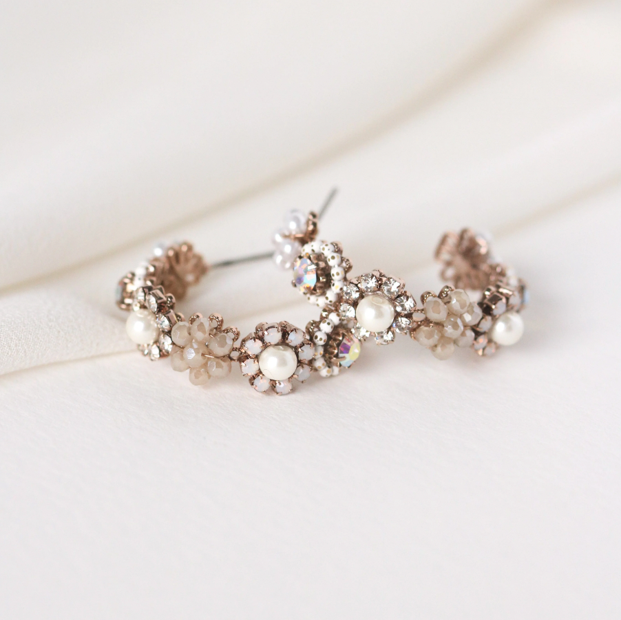 🇨🇦 Bloom Crystal Hoop Earring