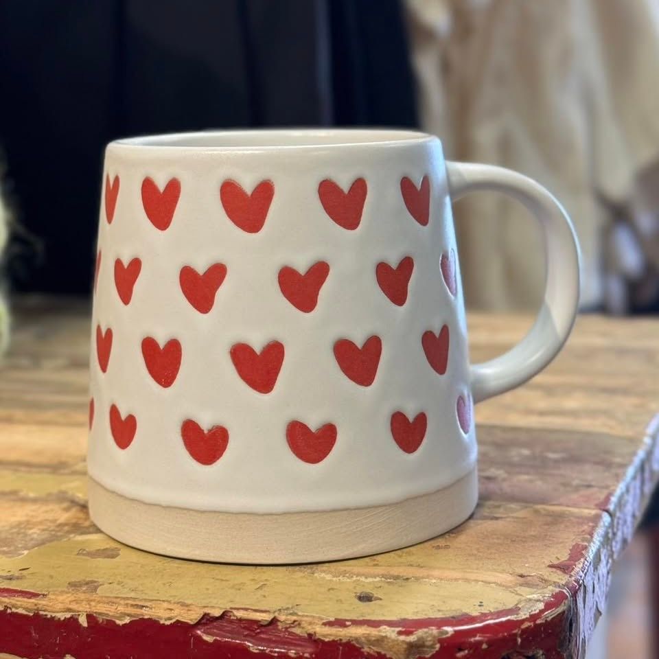 Wide Base Mug with Hearts