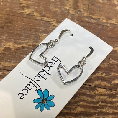 🇨🇦 Open Heart Dangle Earring, Silver