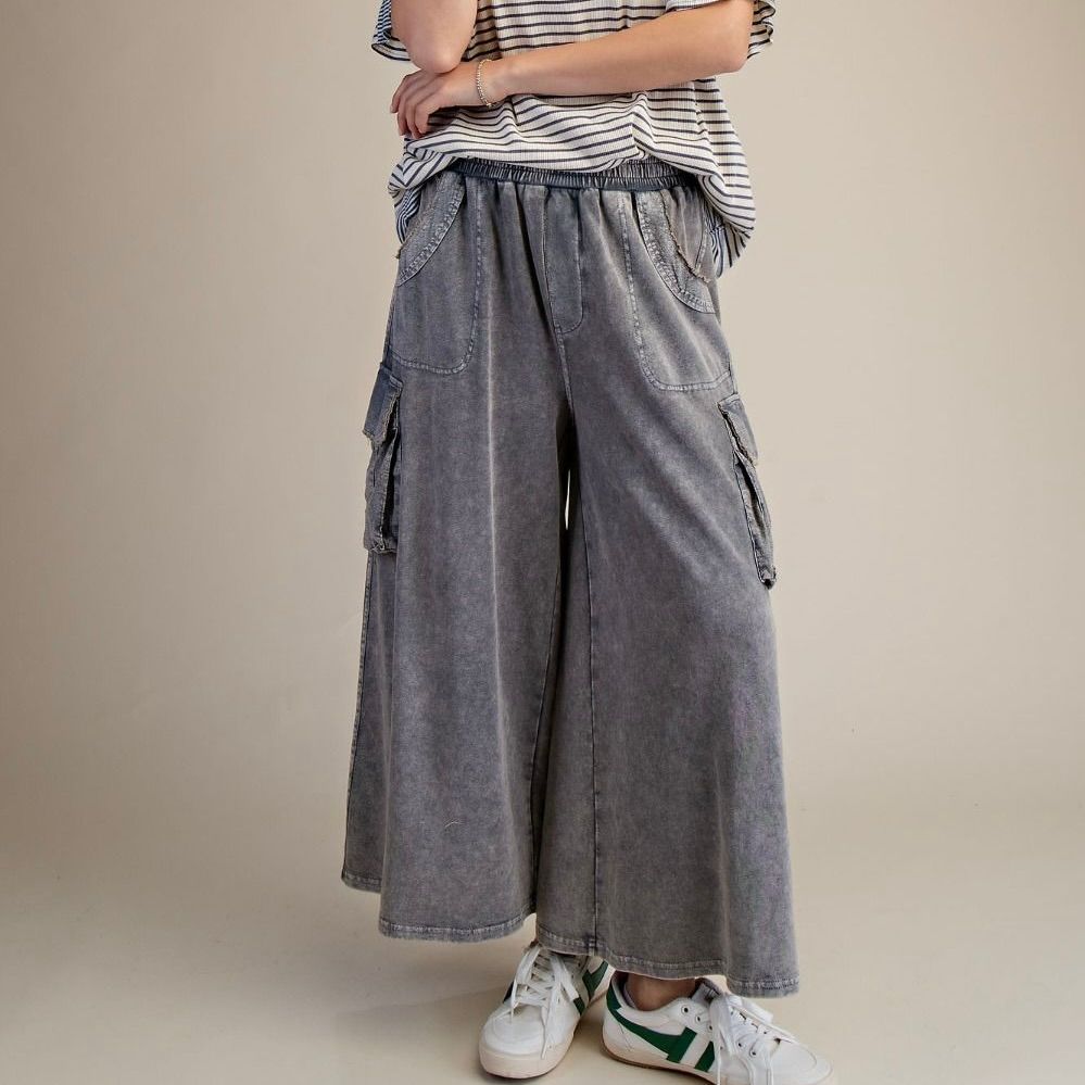 Washed Cargo Knit Pants