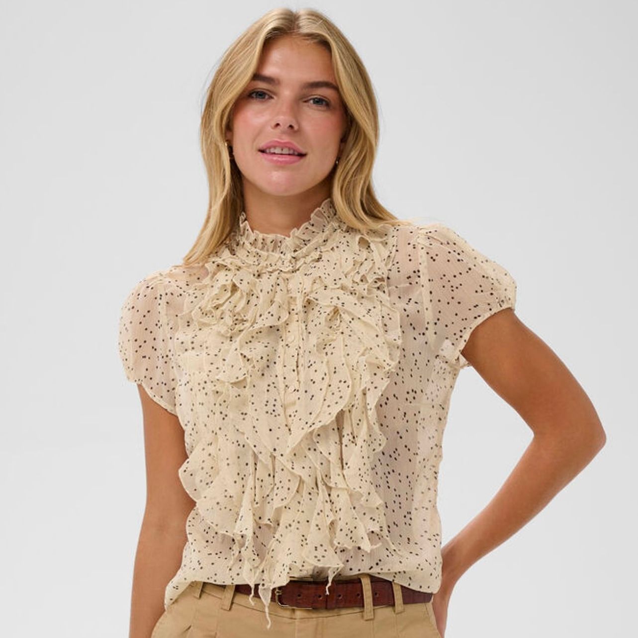 Lilja Crinkle SS Shirt, Creme Black Mini