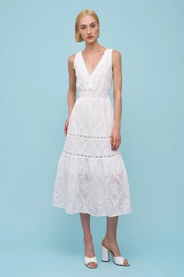 🇨🇦 Ellisse Eyelet Dress