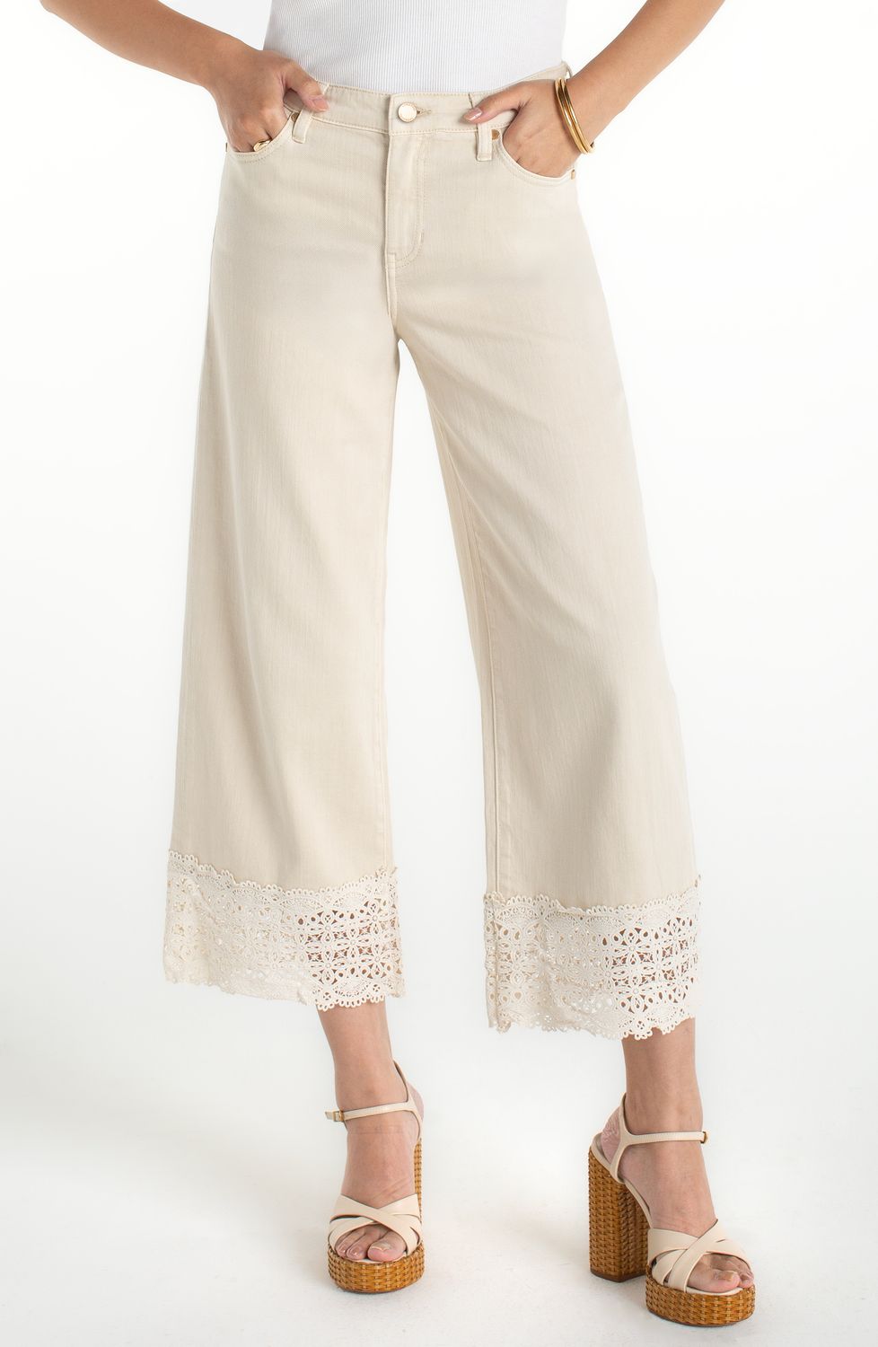 Stride Lace Bottom Trim Pant