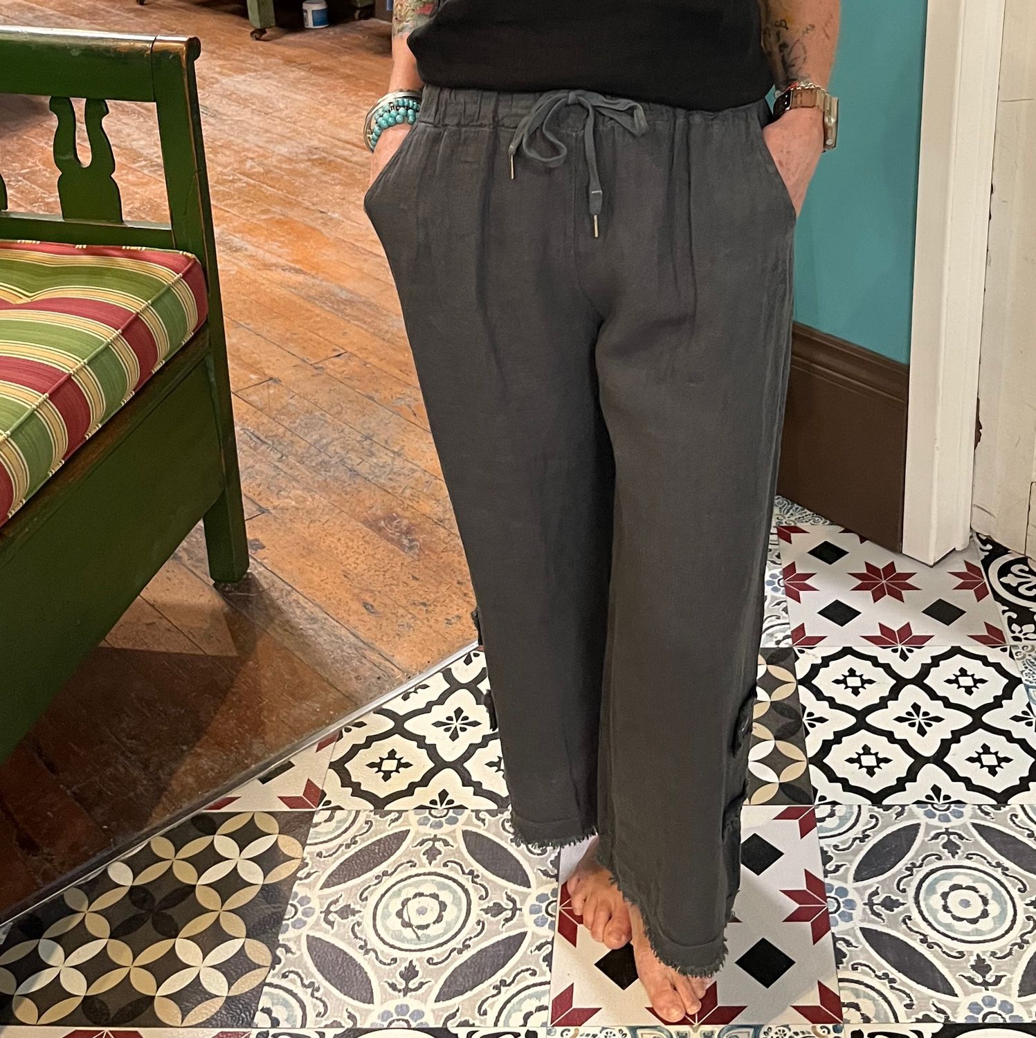 🇨🇦 Linen Pant with Button Detail