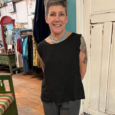 🇨🇦 Linen Raw Edge Tank