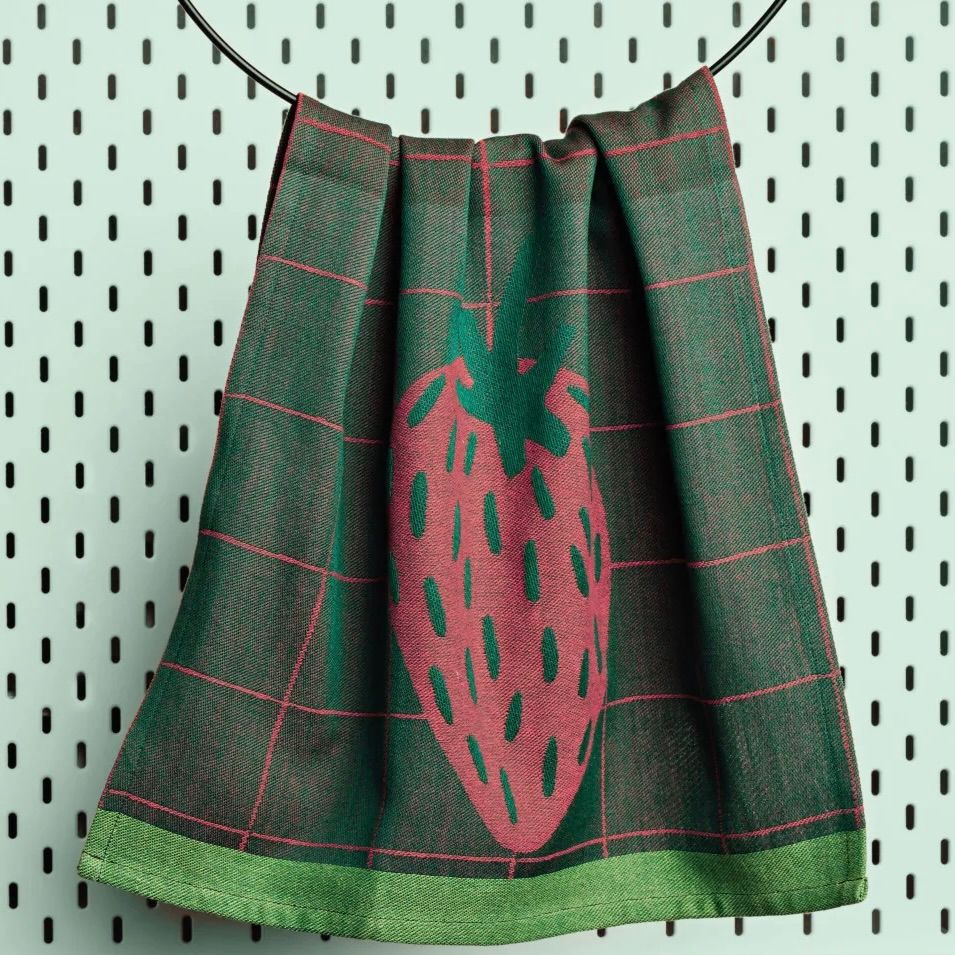 🇨🇦 Berry Sweet Jacquard Dishtowel