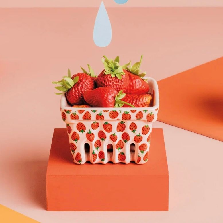 🇨🇦 Berry Sweet Berry Basket