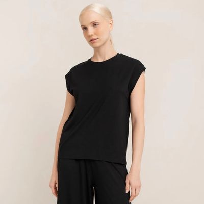 Tilda Sleeveless Shirt
