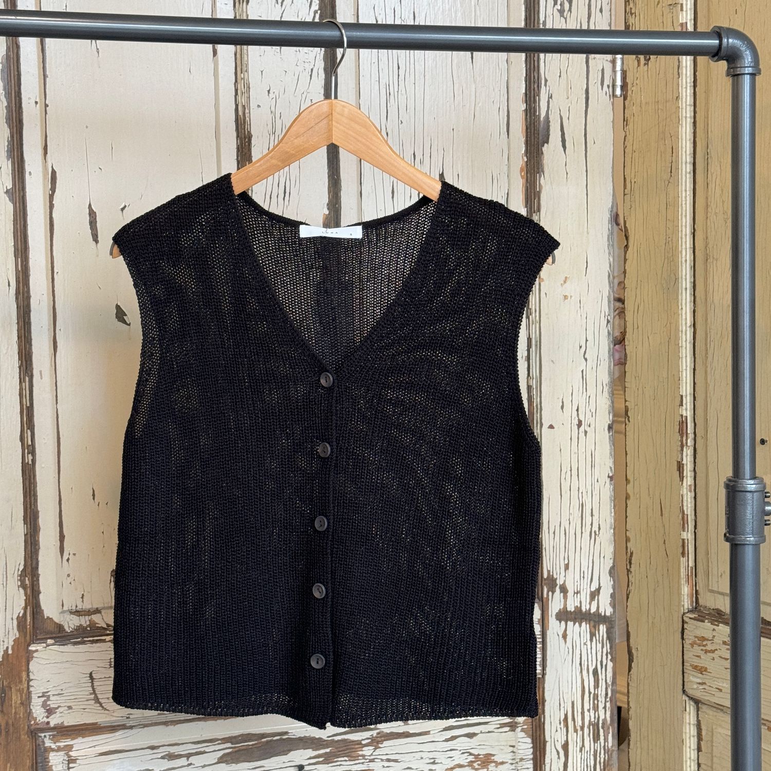 🇨🇦 Knit Button Up Vest