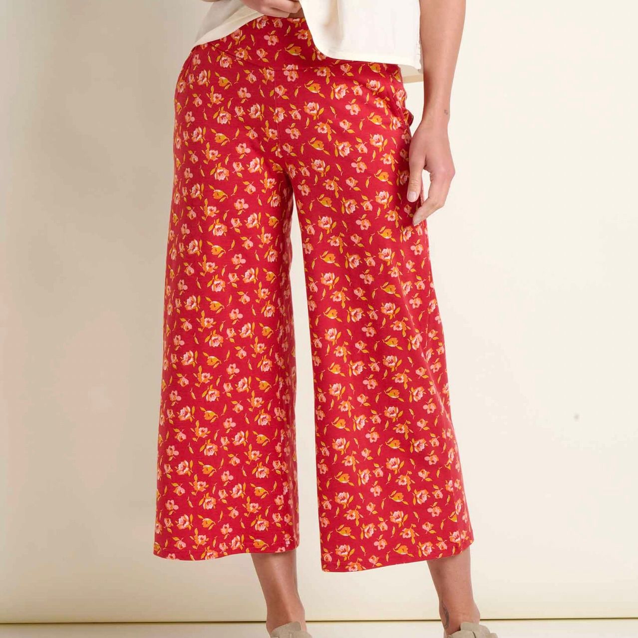 Chaka Wide Leg Crop Pant