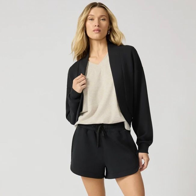 🇨🇦 Dreamweave Shrug