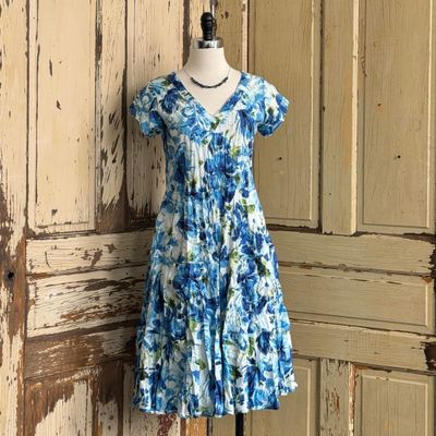Jalan Mediterranean Floral Dress