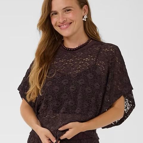 Allie 3/4 Sleeve Blouse, Fudge