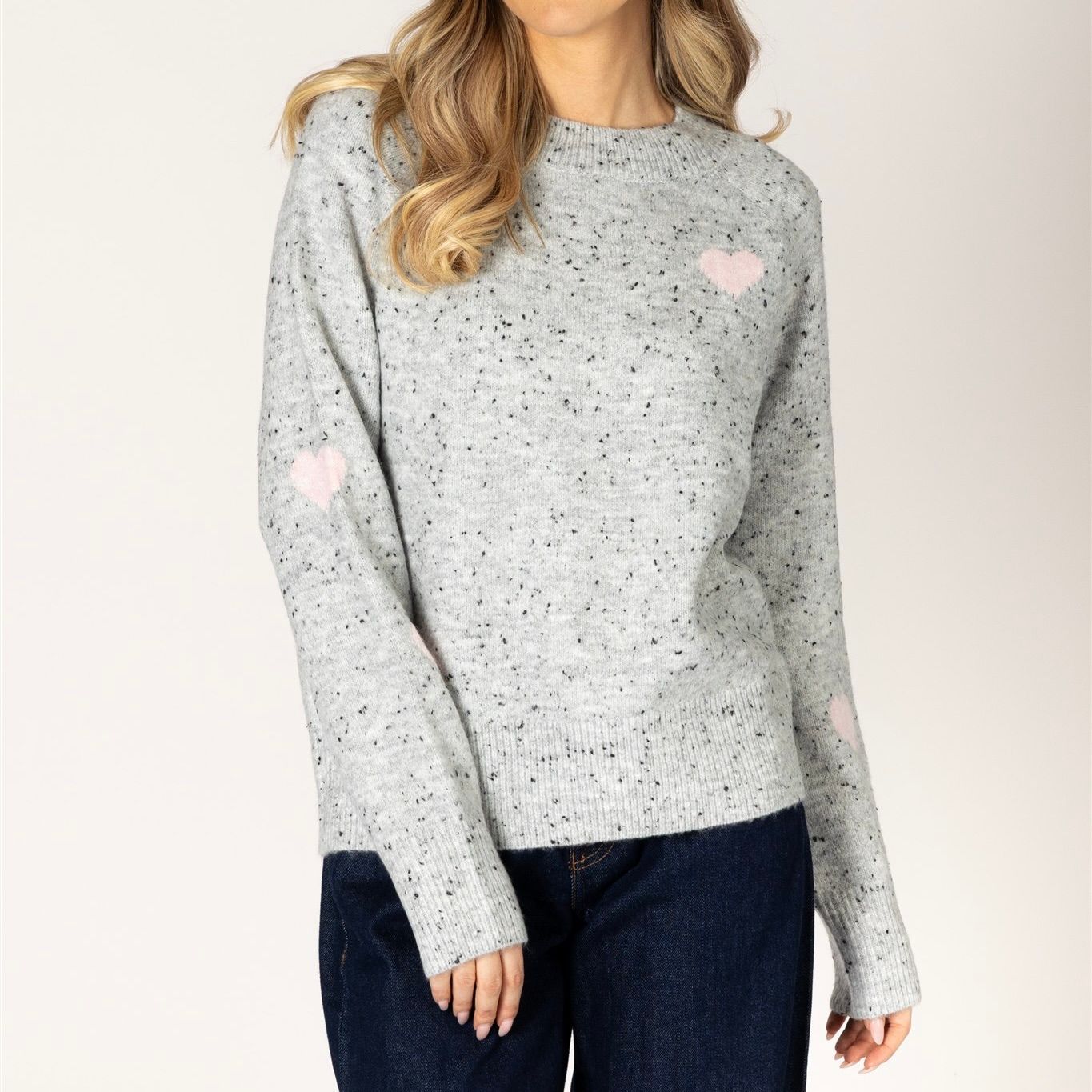 🇨🇦 Philippa Heart Crew Sweater