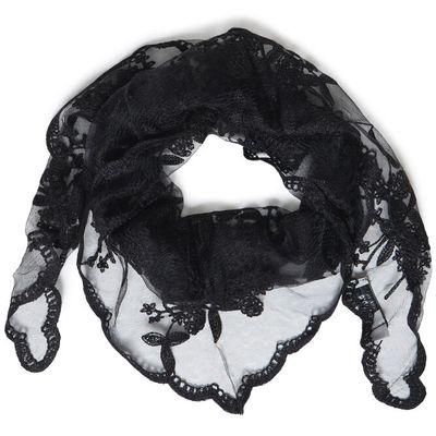 Vilace Triangle Scarf