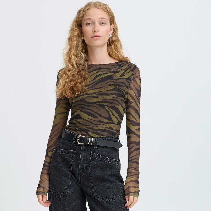 Toa Blouse