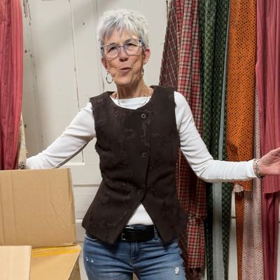 Jurlie Vest