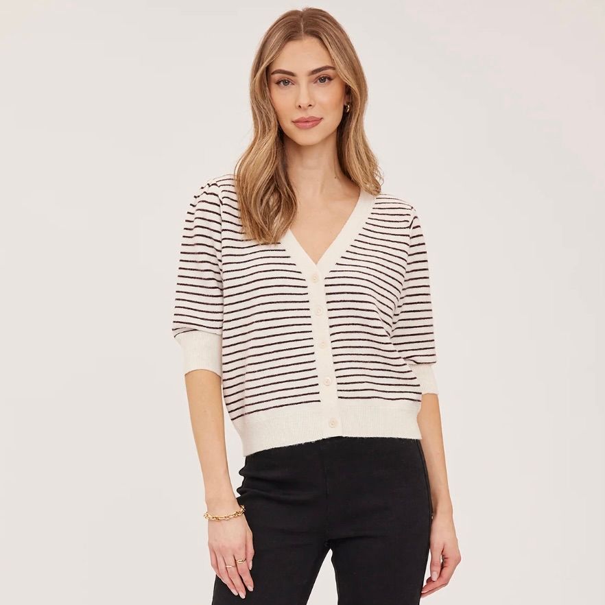 🇨🇦 Hildi Striped V Neck Top