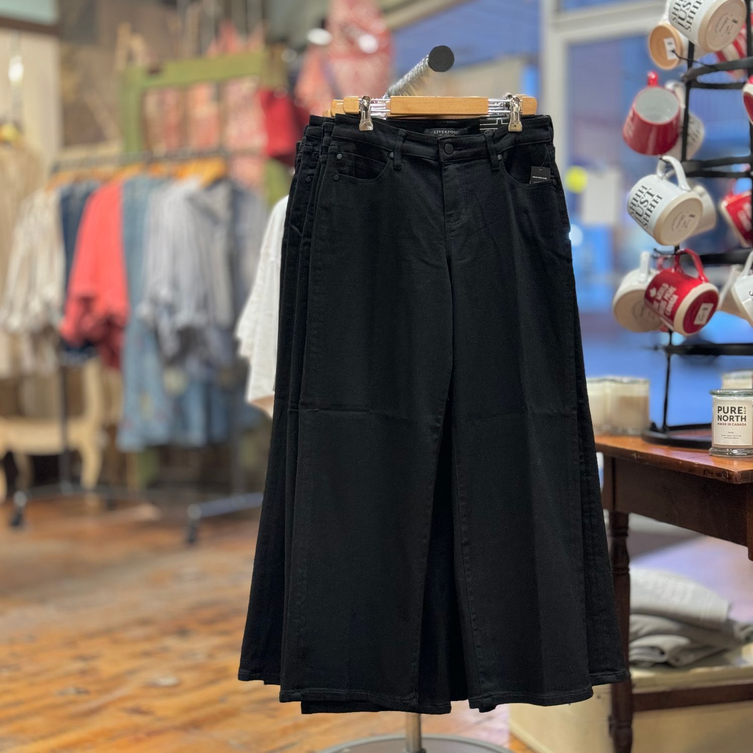 Stride Crop Wide Leg 28", Black Rinse