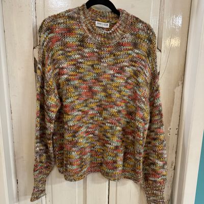 🇨🇦 Textured Variegated Sweater