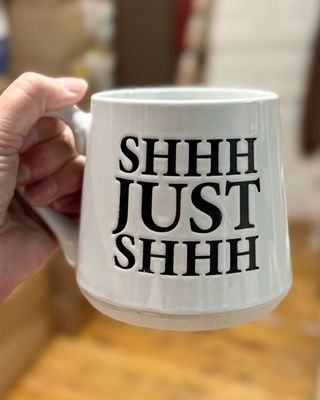 🇨🇦 Just Shhh Mug, 16oz