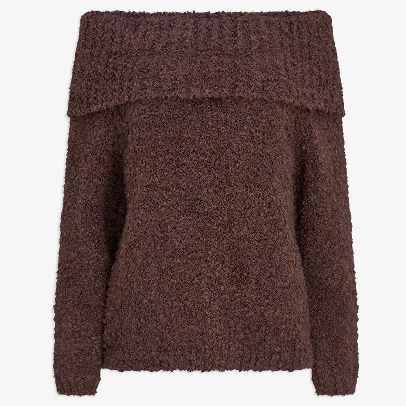 🇨🇦 Wide Neck Cozy Sweater