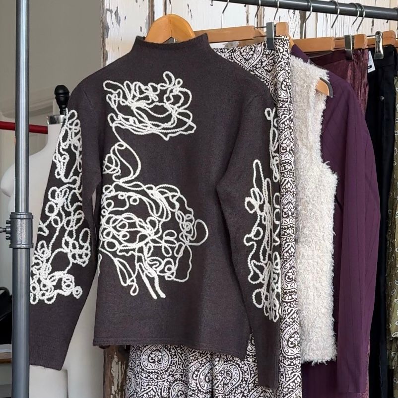Erias Abstract Embroidered