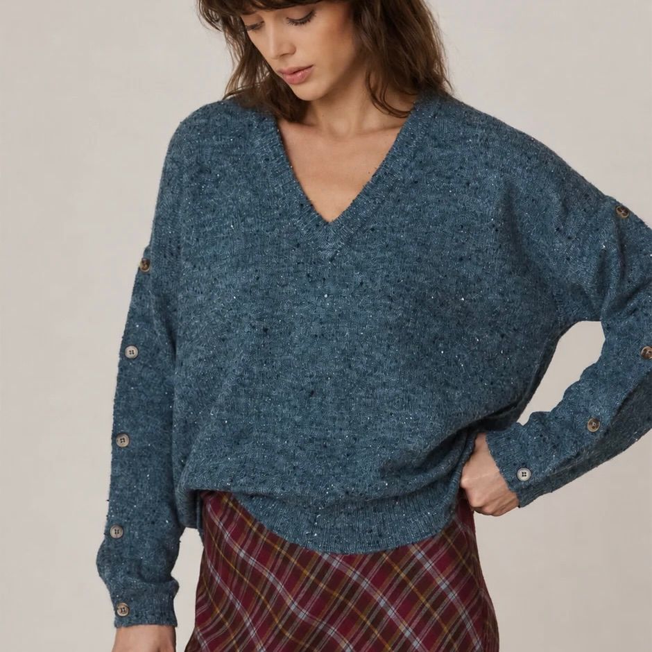 Button Sleeve Neps Sweater