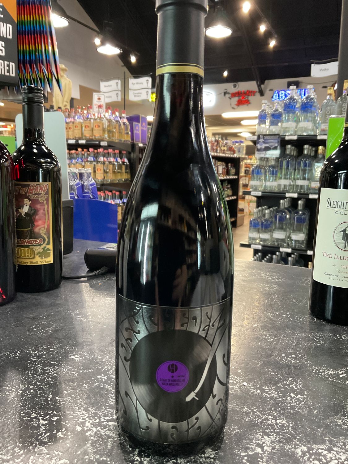 SLEIGHT OF HAND PSYCHEDELIC SYRAH, 750 ML