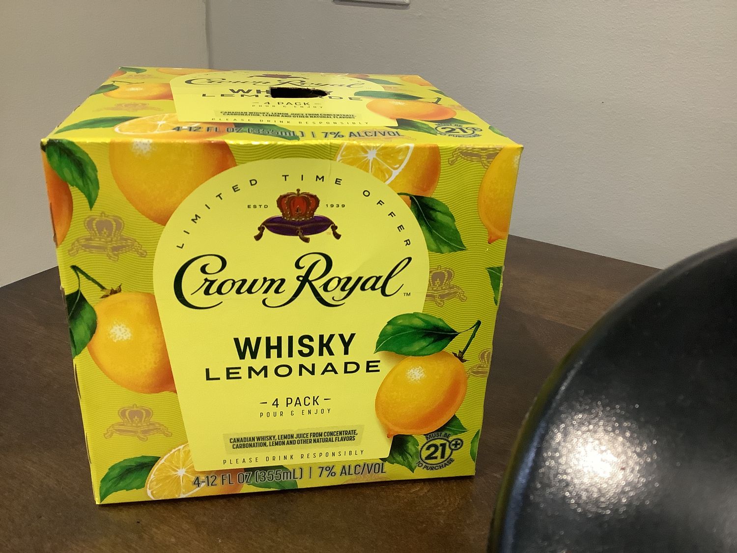 CROWN ROYAL LEMONADE 4PK CANS