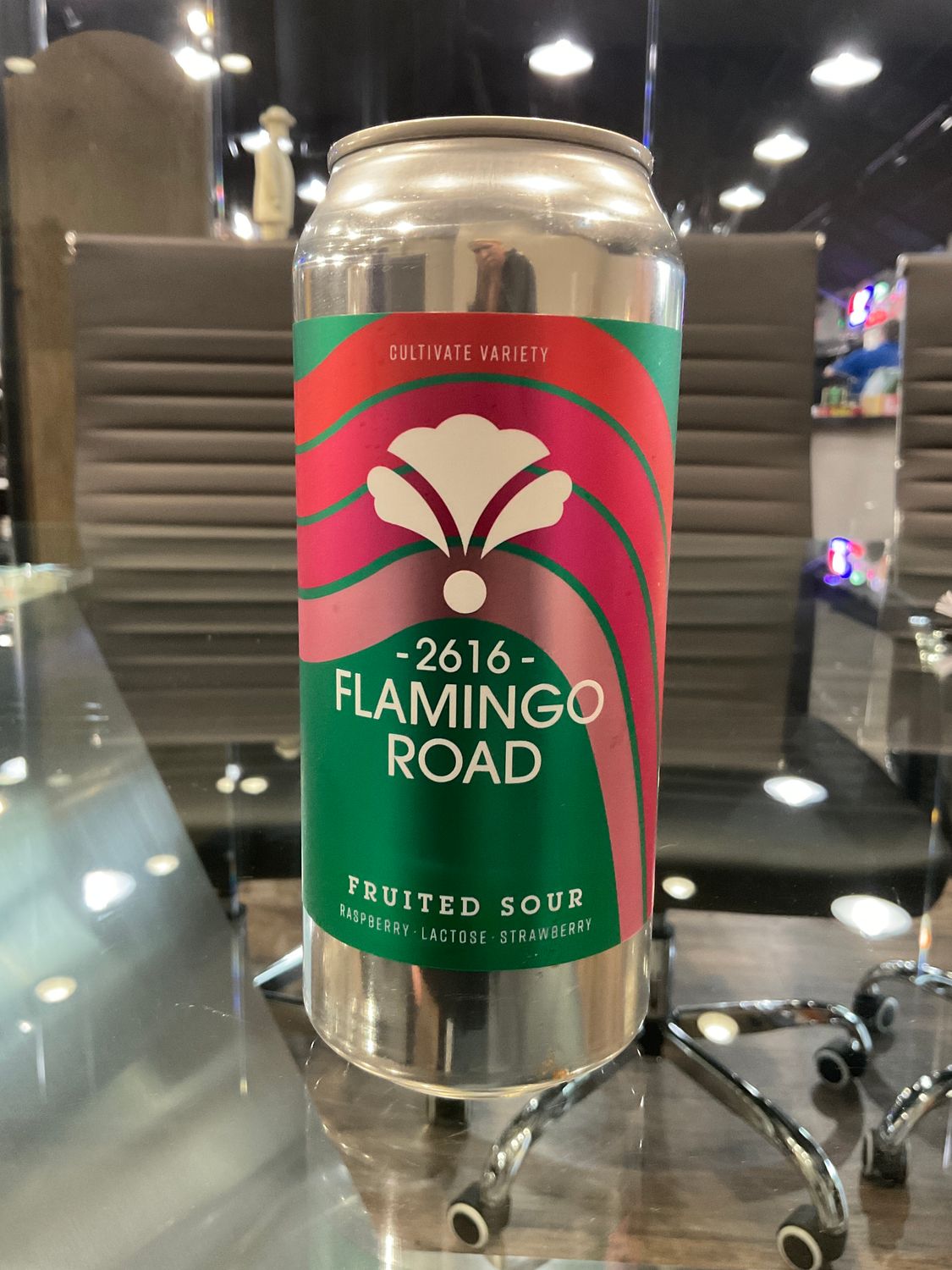 BEARDED IRIS FLAMINGO ROAD, 1 PINT CAN