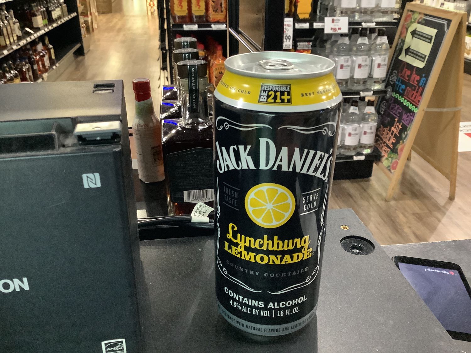 JACK DANIEL&#39;S LYNCHBURG LEMONADE 16OZ SINGLE
