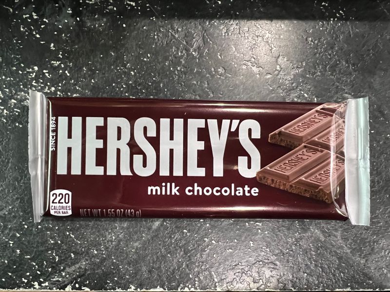 HERSHEY’S MILK CHOCOLATE BAR,  1.55OZ