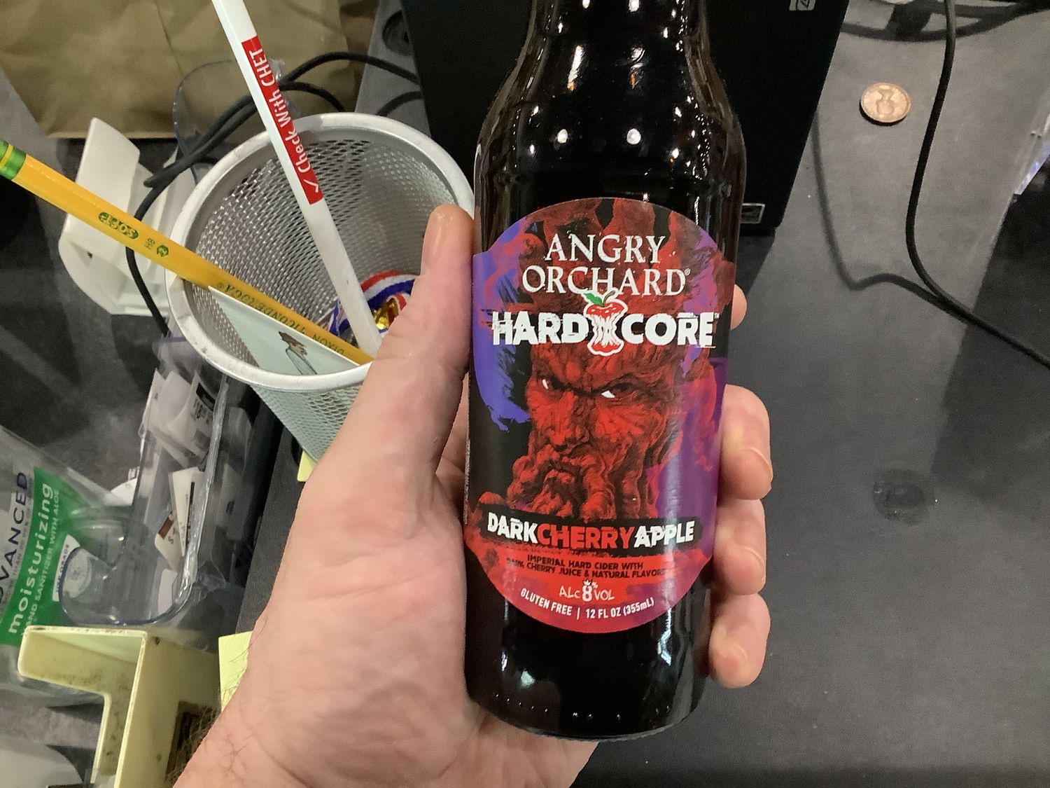 ANGRY ORCHARD HARDCORE DARK CHERRY APPLE 12OZ BOTTLE