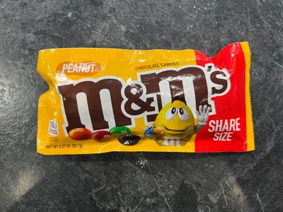 M&amp;M PEANUT SHARE SIZE, 3.27OZ