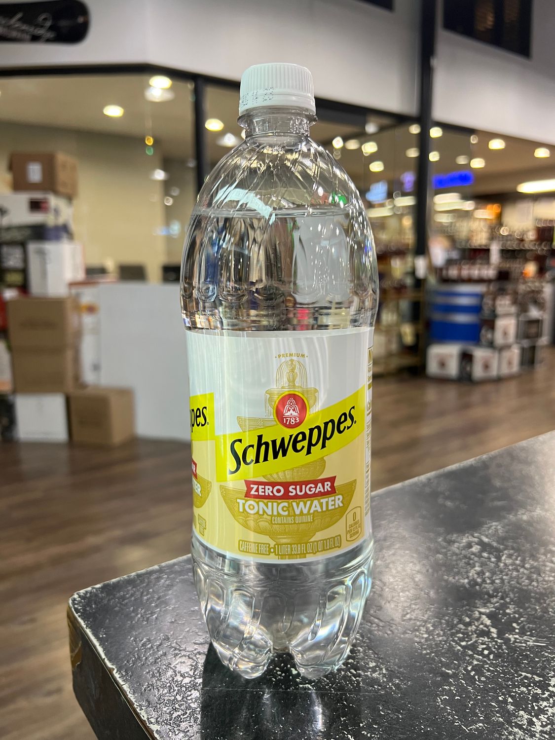 SCHWEPPES DIET TONIC WATER, 1L
