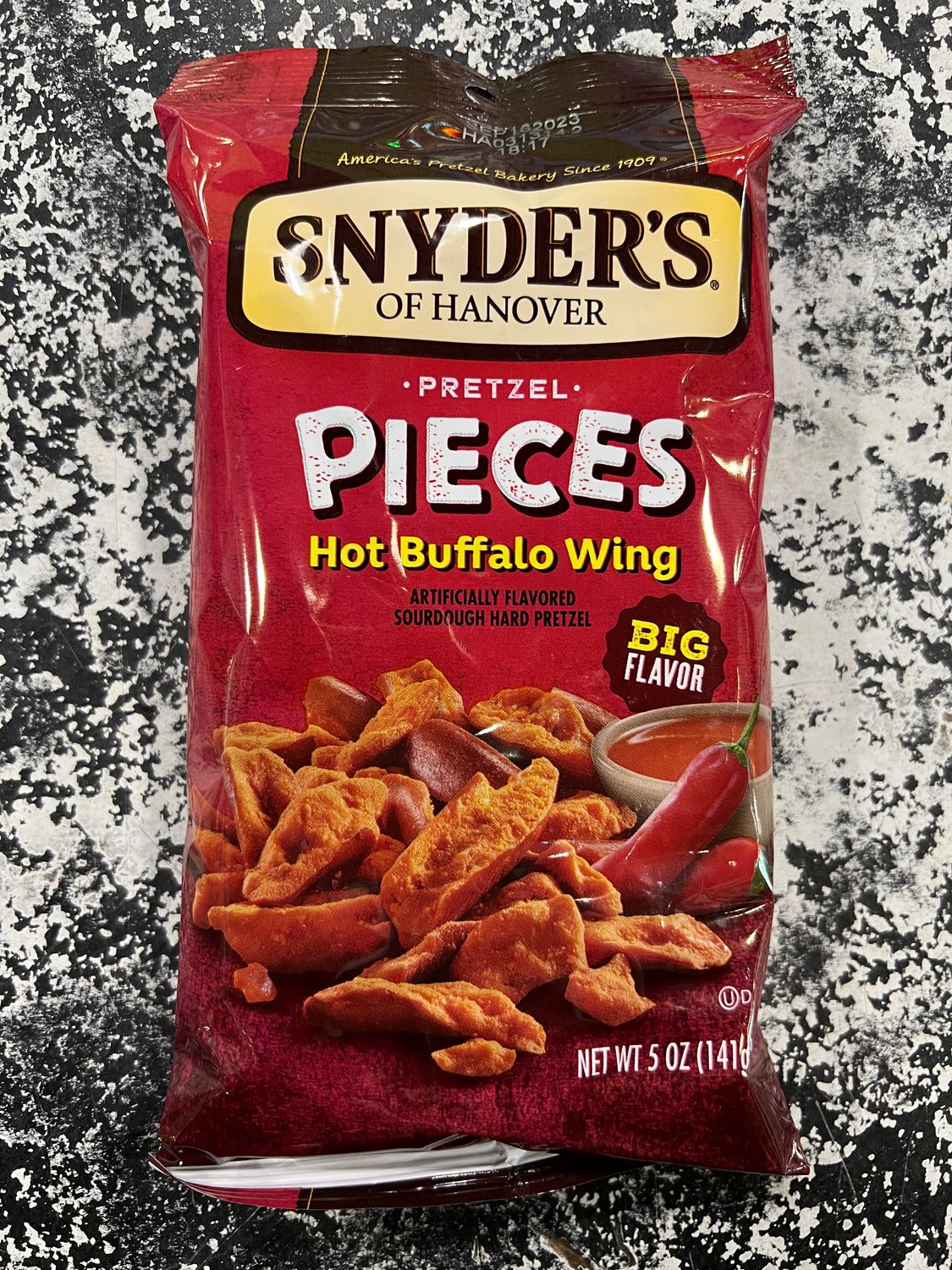 SNYDER’S HOT BUFFALO PRETZEL PIECES, 5OZ