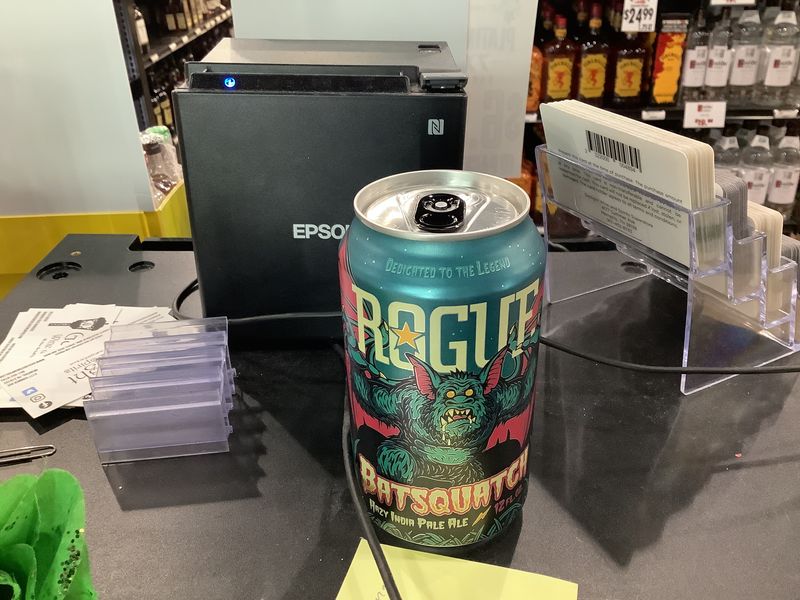 ROGUE BATSQUATCH HAZY IPA 12OZ