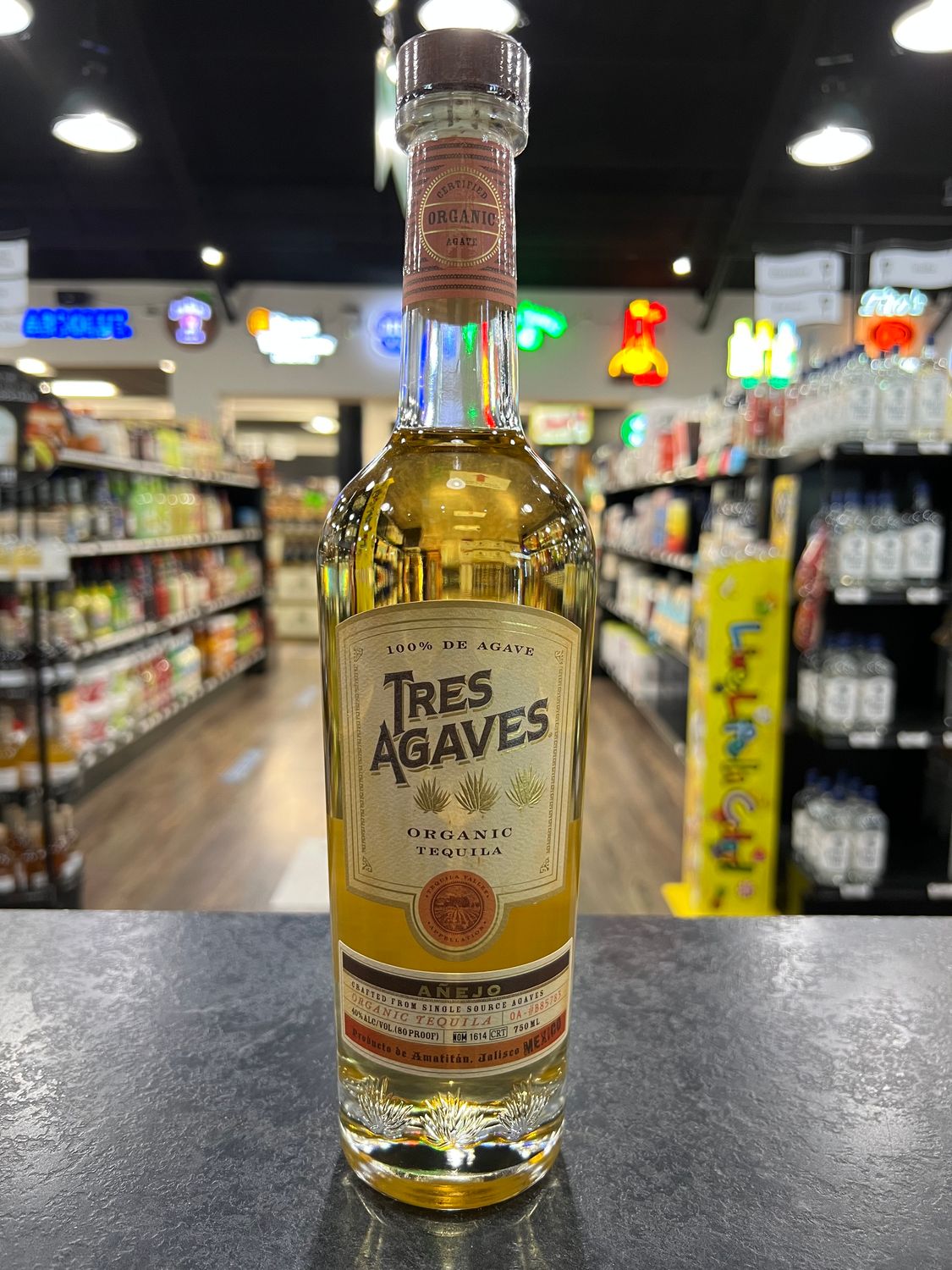 TRES AGAVES AÑEJO TEQUILA, 750ML