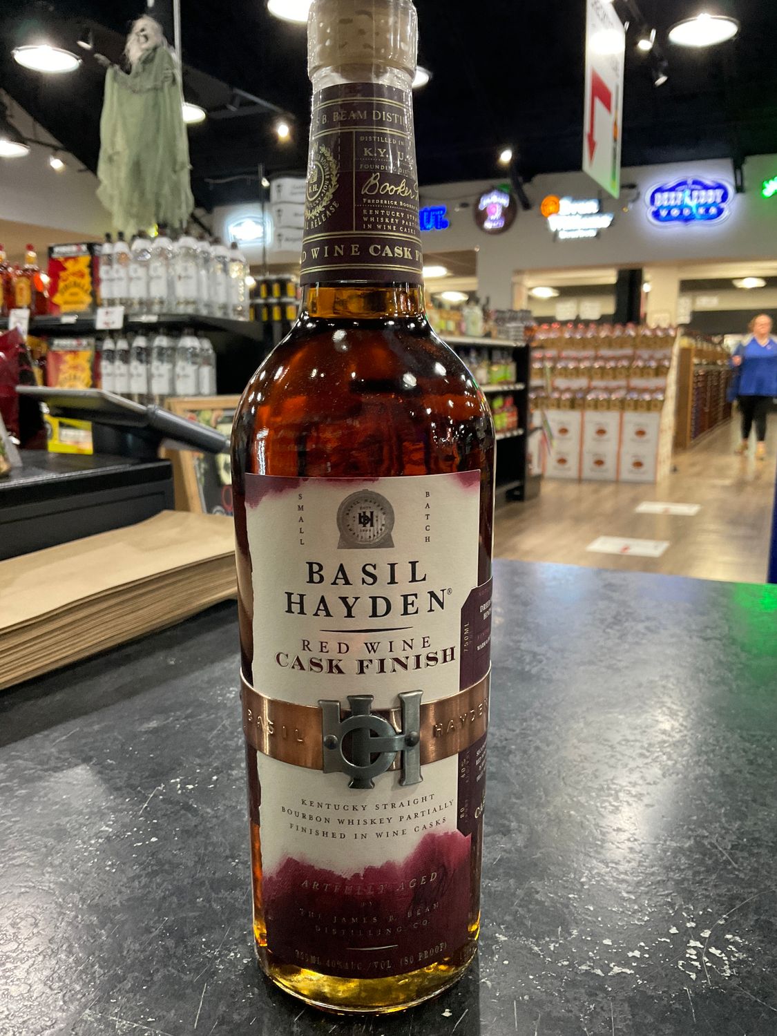 BASIL HAYDEN RED WINE CASK FINISH BOURBON, 750ML