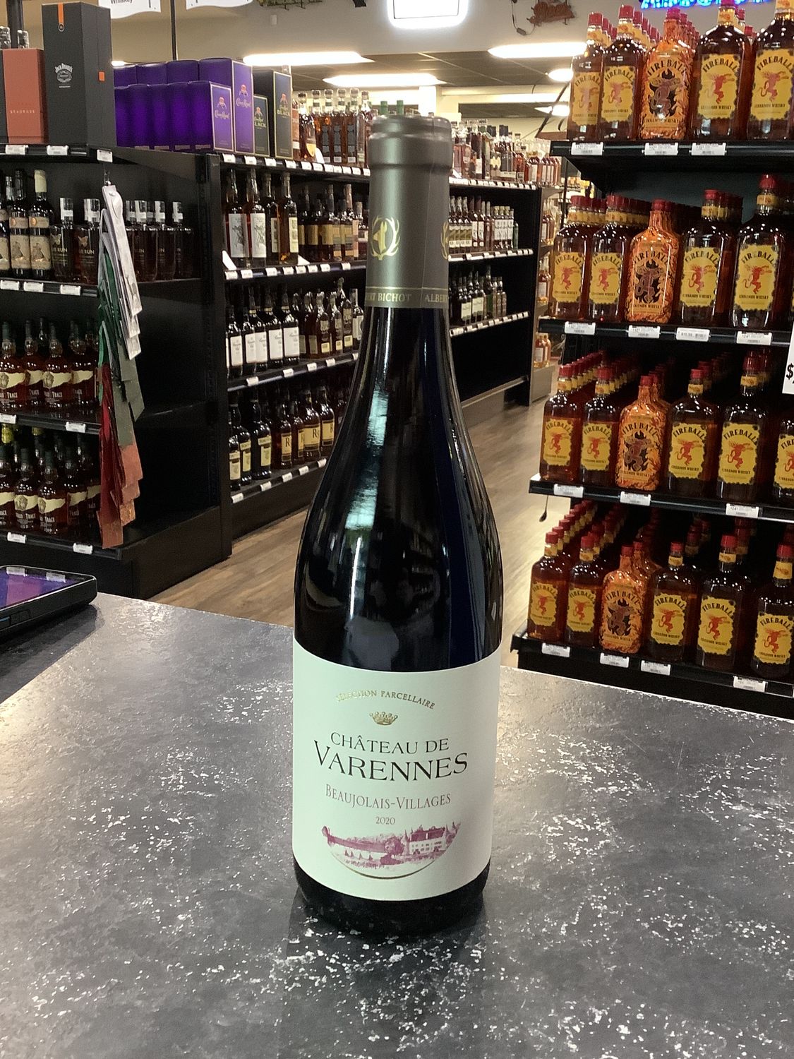 ALBERT BICHOT CHATEAU DE VARENNES BEAUJOLAIS-VILLAGES, 750 ML