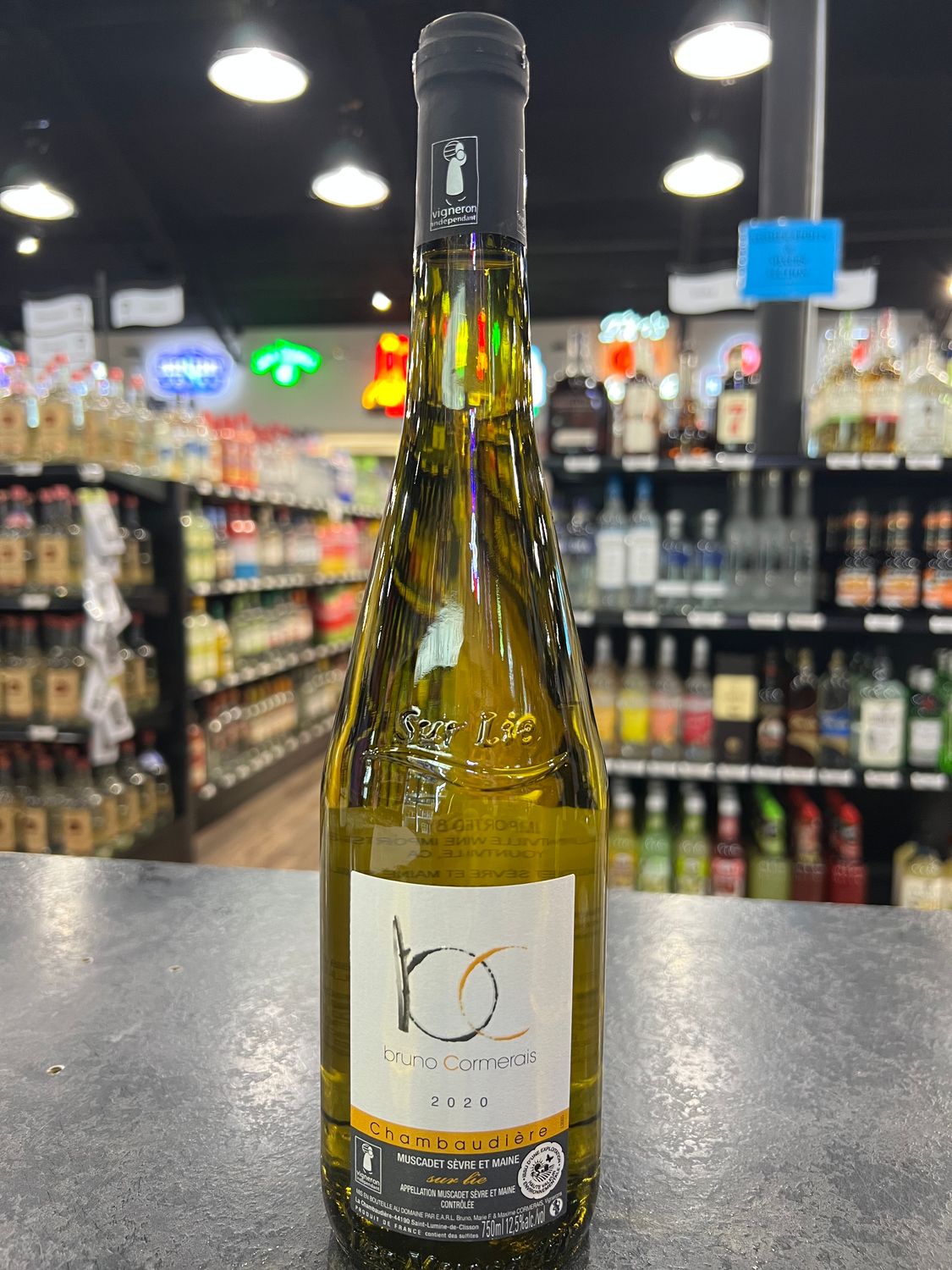 DOMAINE BRUNO CORMERAIS MUSCADET CHAMBAUD, 750ML