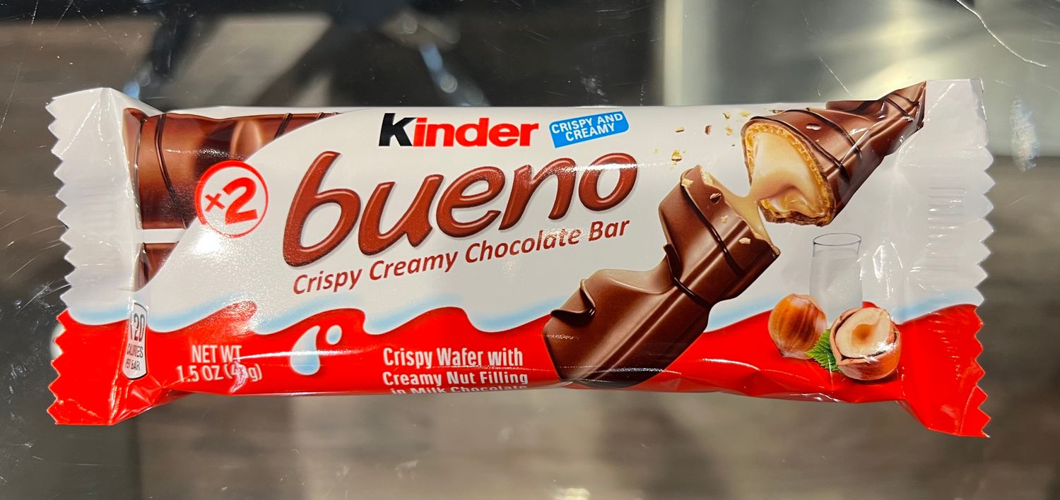 KINDER BUENO CRISPY CREAMY CHOCOLATE BAR, 1.5OZ