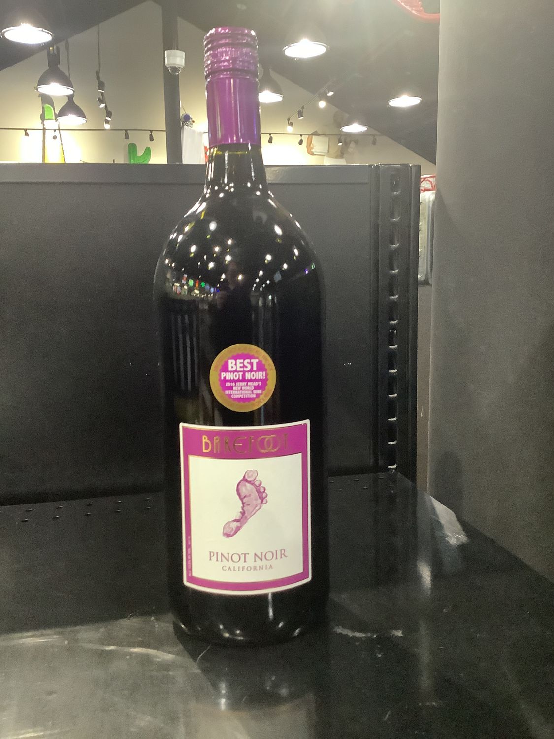 BAREFOOT PINOT NOIR, 1.5L