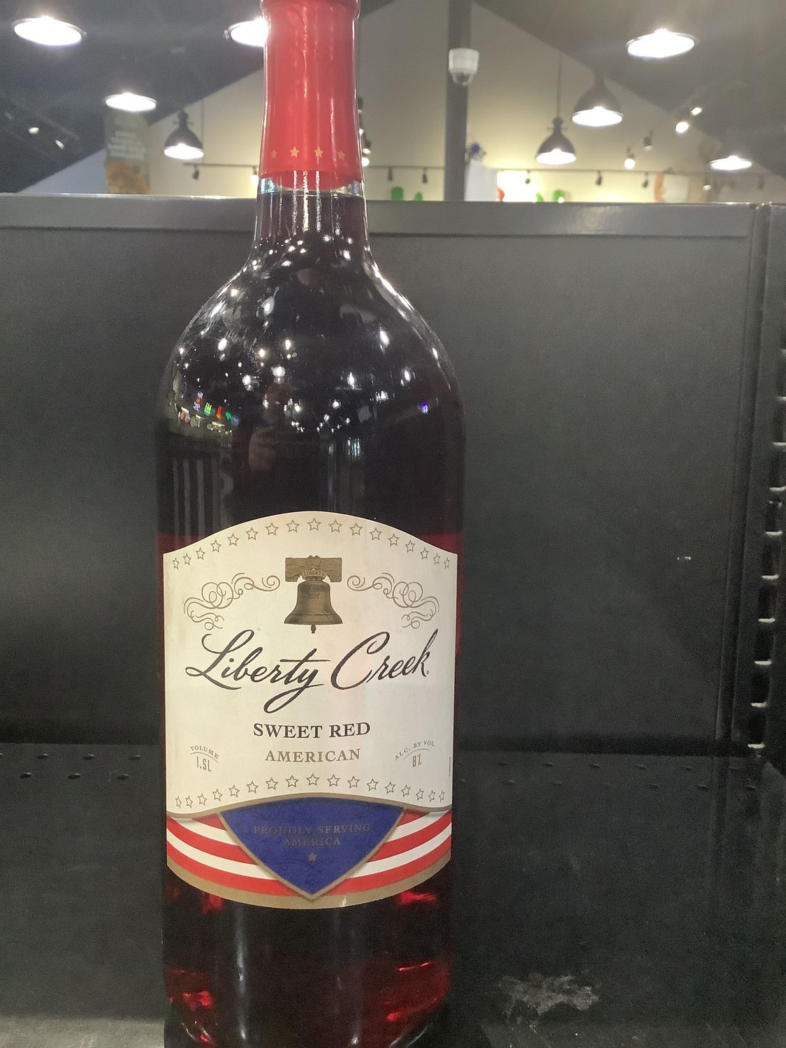 LIBERTY CREEK SWEET RED, 1.5L