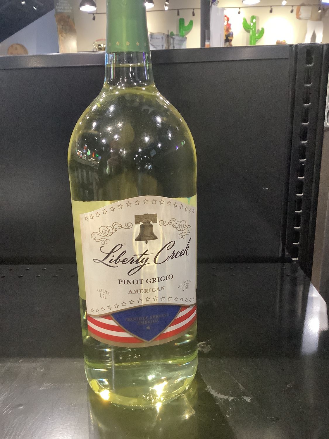 LIBERTY CREEK PINOT GRIGIO, 1.5L