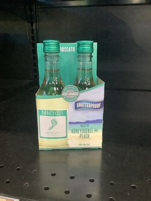 BAREFOOT MOSCATO, 4 PACK